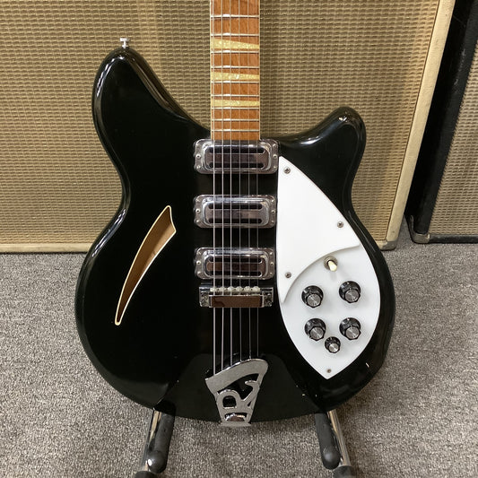 1968 Rickenbacker 370 Jetglo