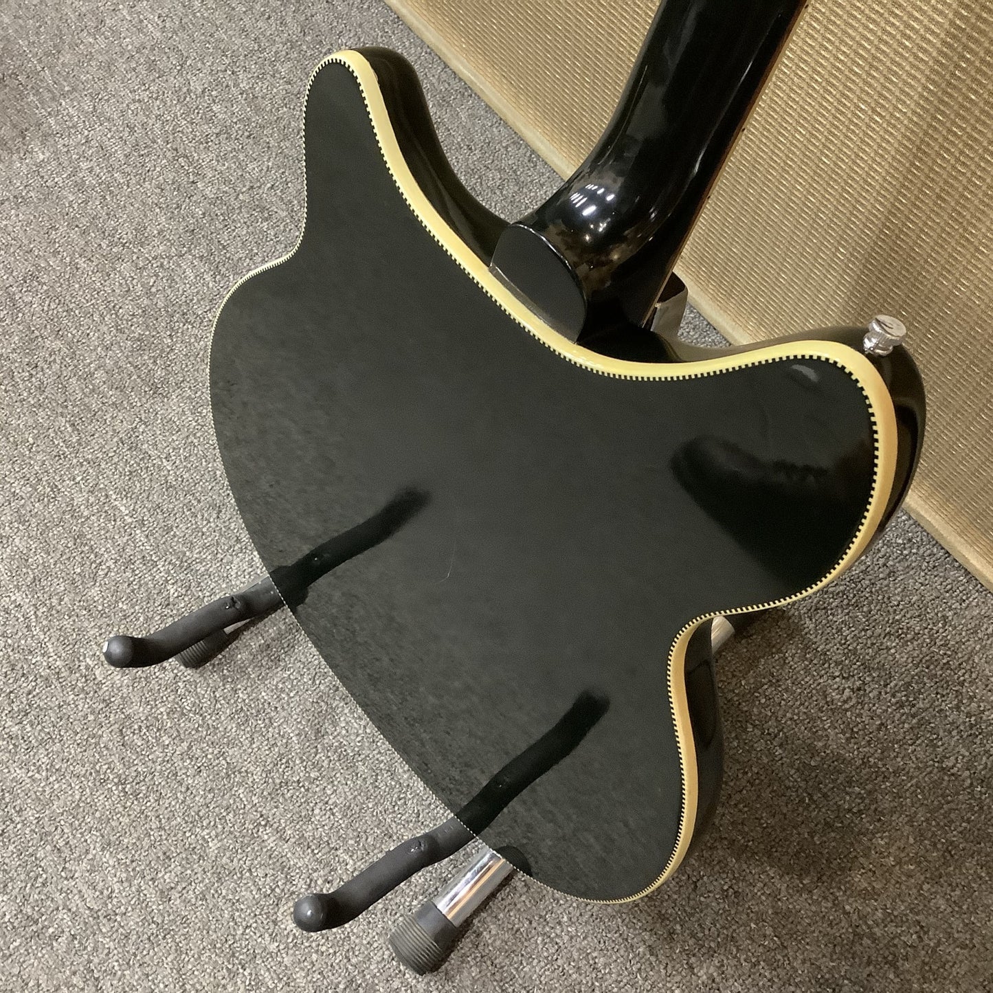 1968 Rickenbacker 370 Jetglo