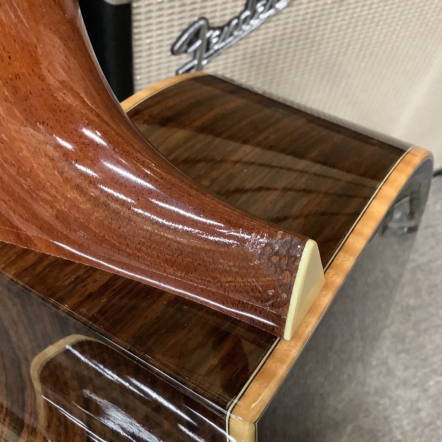 Larrivee Model 09 E [Vancouver Era], Indian Rosewood