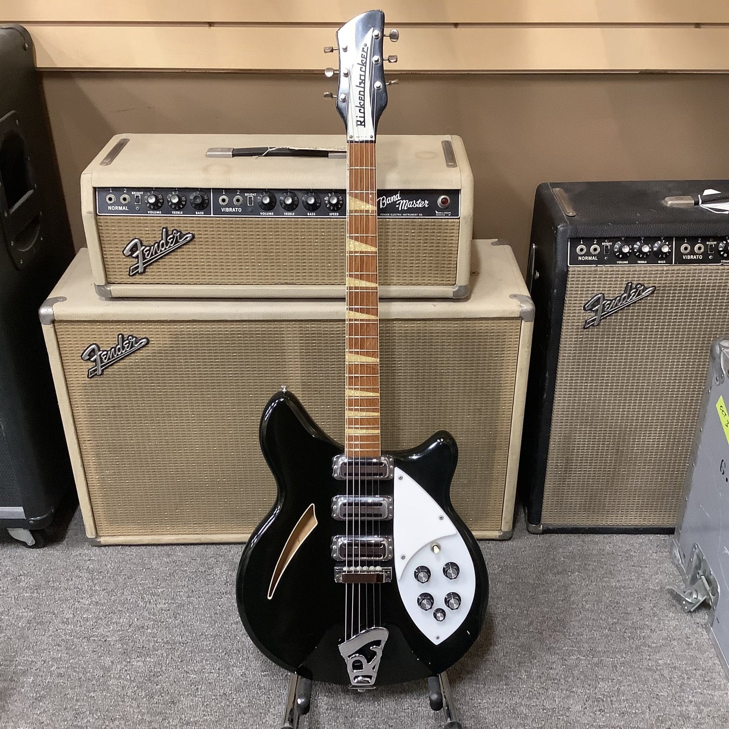 1968 Rickenbacker 370 Jetglo