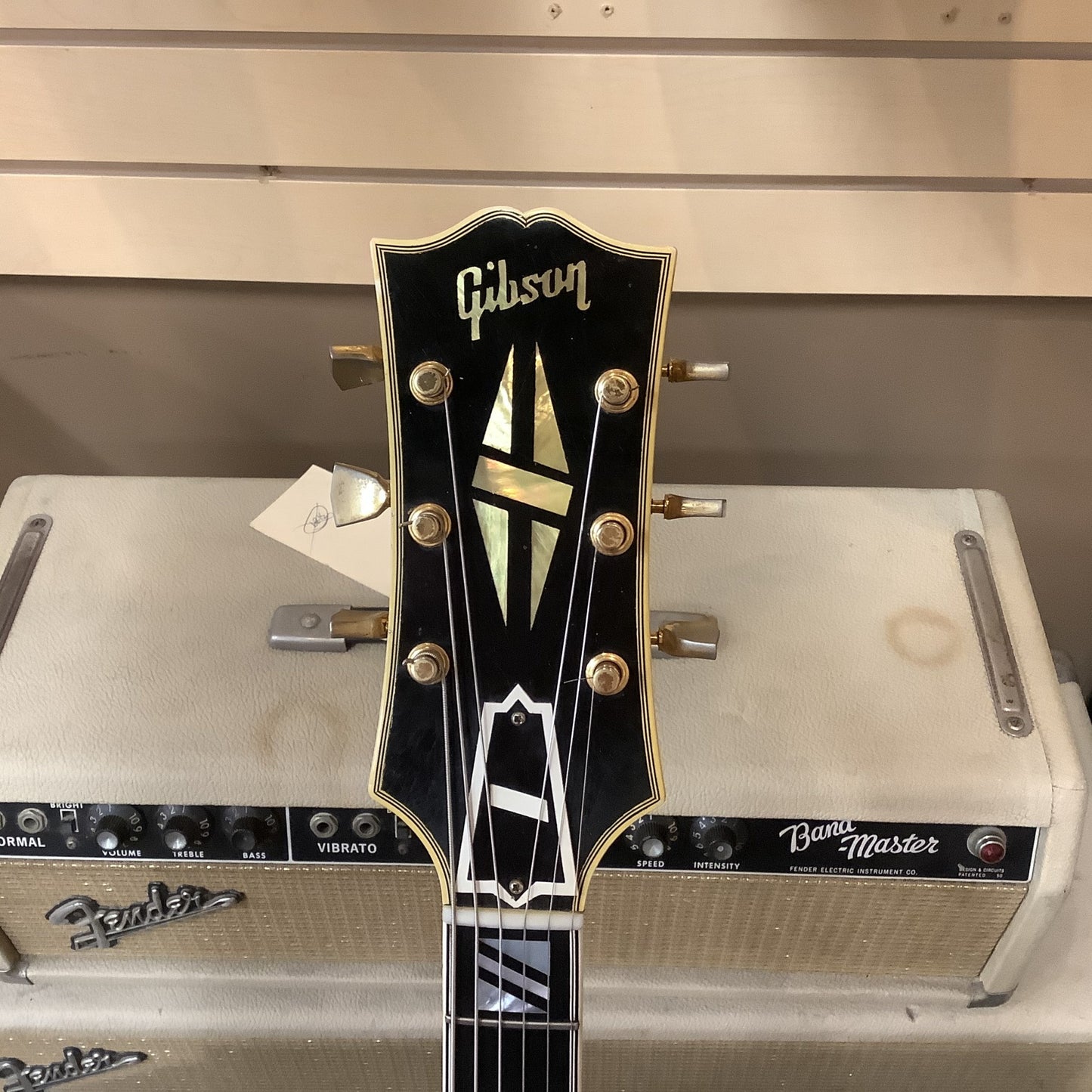 1961 Gibson Super 400 CN w/Floating McCarty Pickup