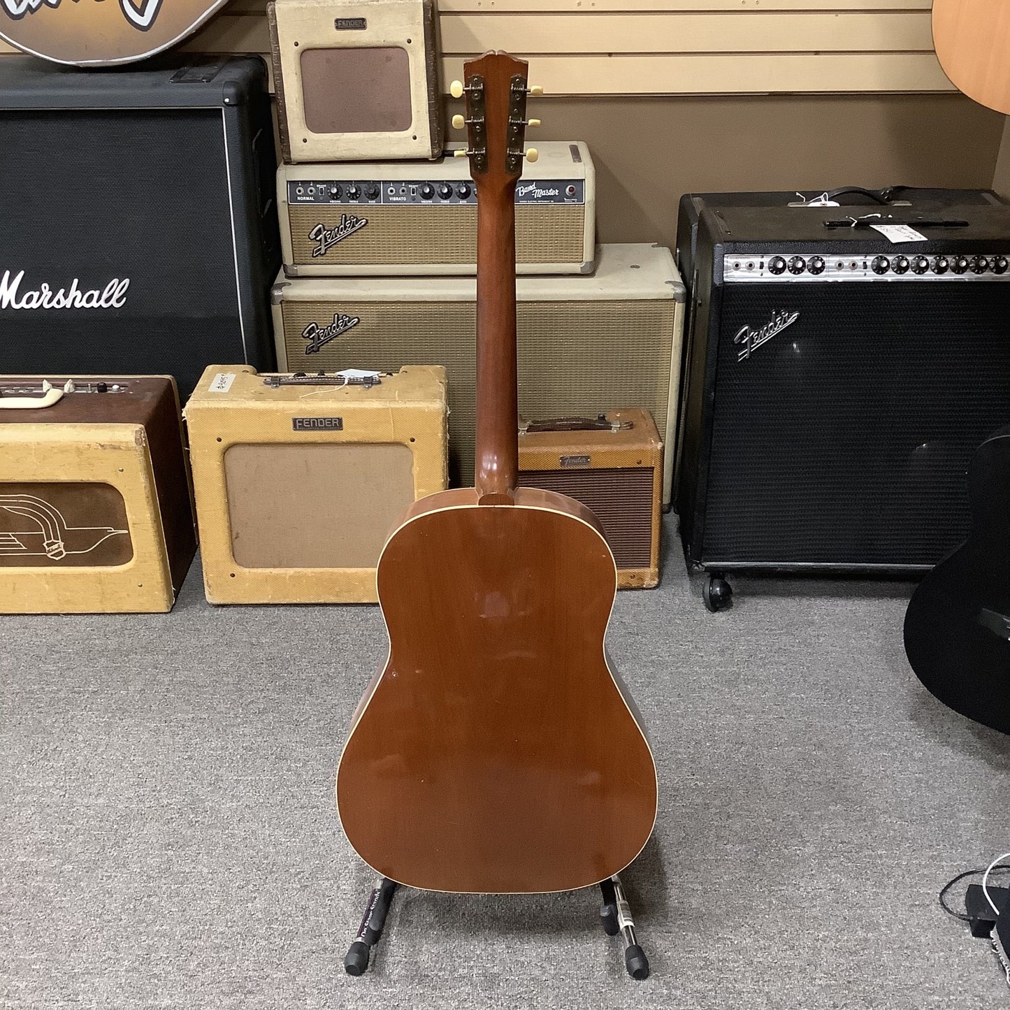 Late 1930s Gibson J-35
