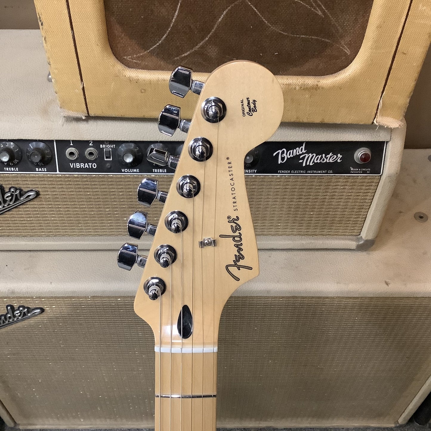 Brand New 2021 Fender Stratocaster Player Series Sunburst, Made In Mexico