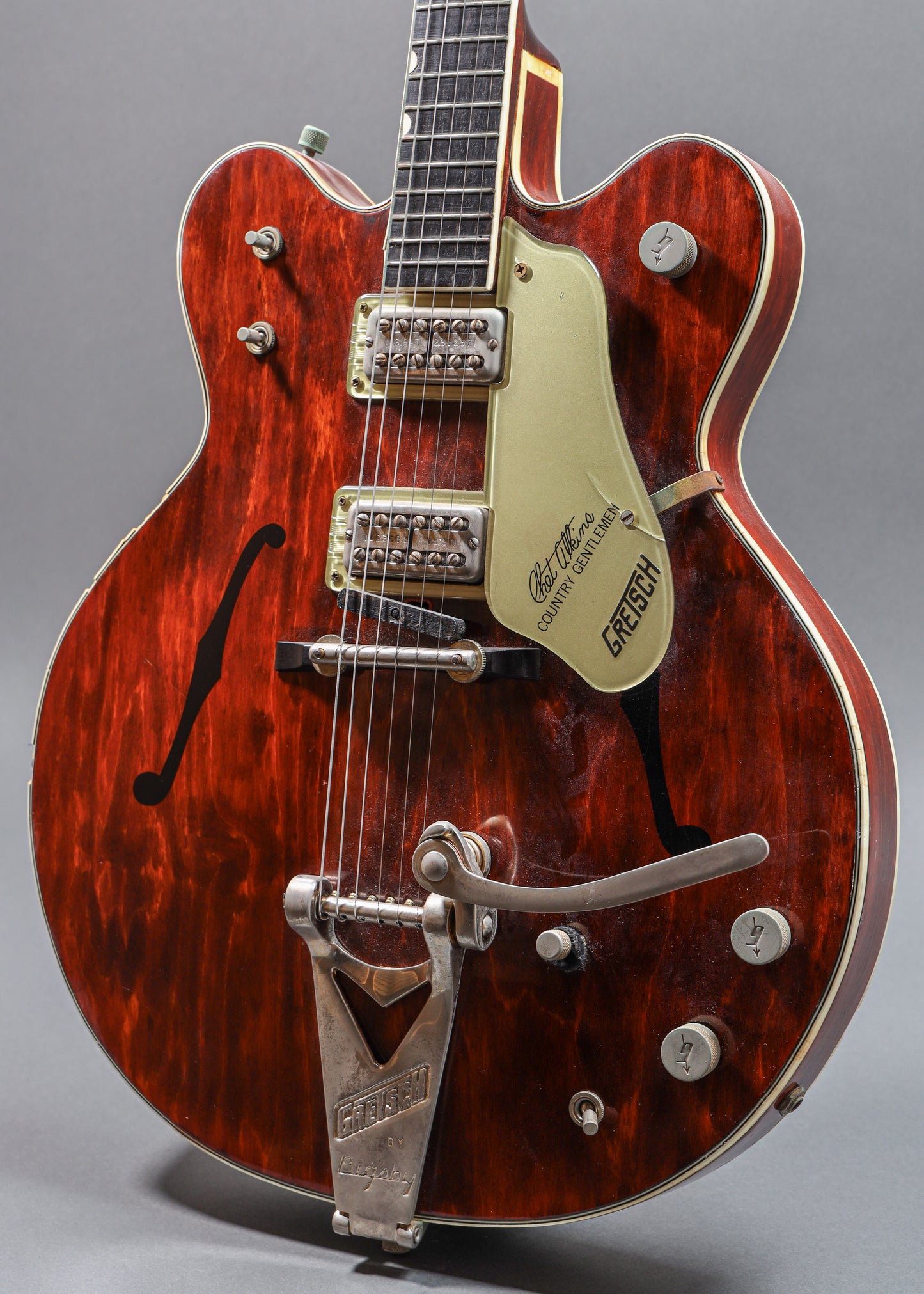 1967-68 Gretsch 6122 Chet Atkins Country Gentleman Single Mute