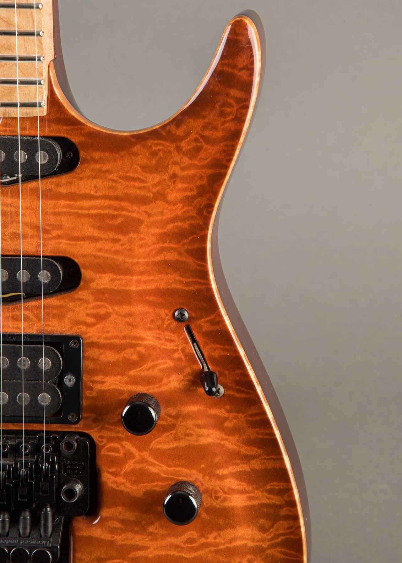 Zion The Classic 1990s, Trans Orange