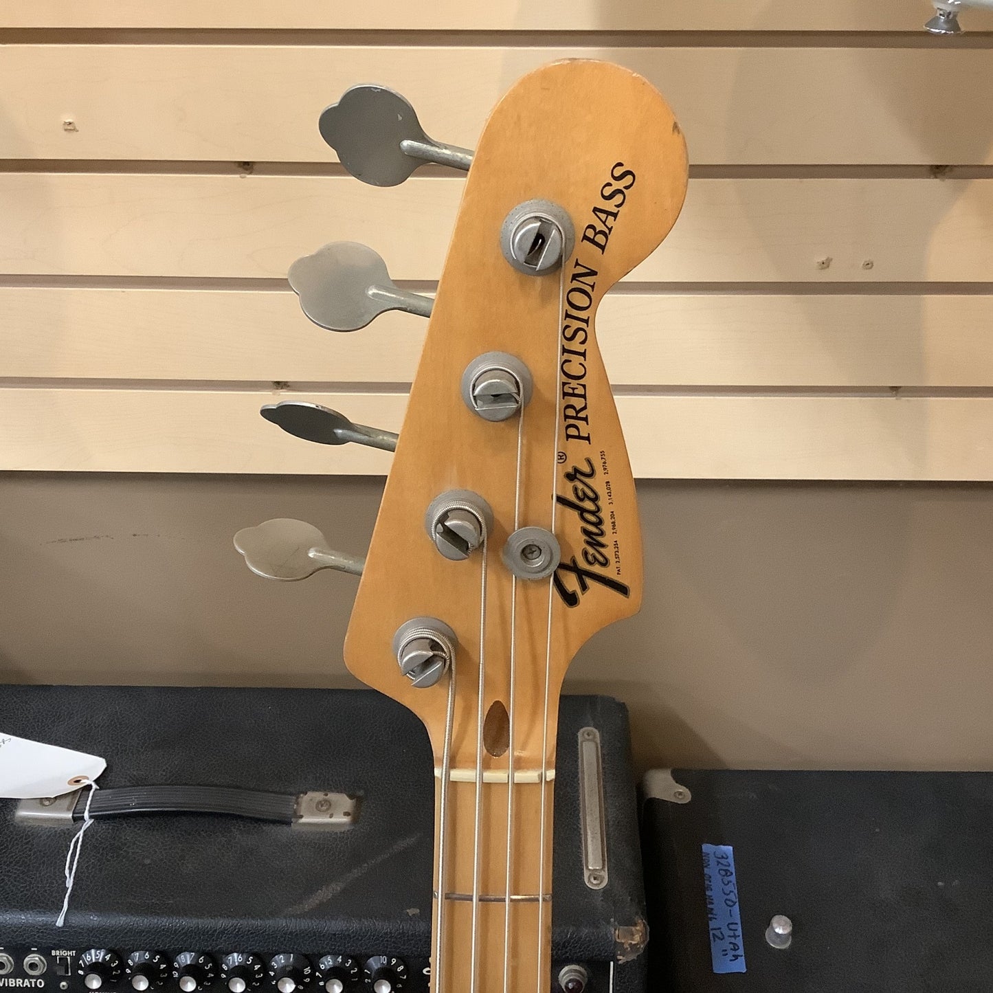 1975 Fender Precision Bass, Natural