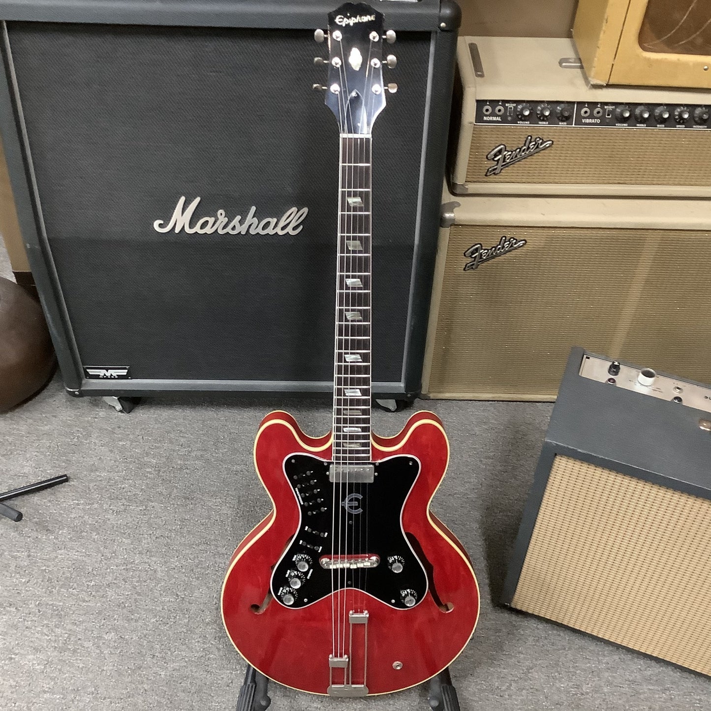 1963 Epiphone Professional Thinline w/EA-7P Amp