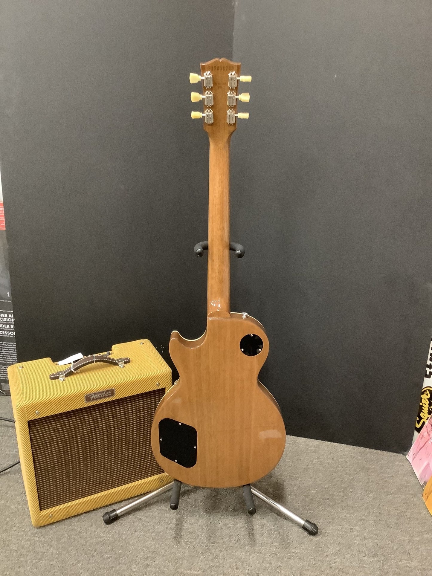 2023 Gibson Les Paul 70s Deluxe Gold Top