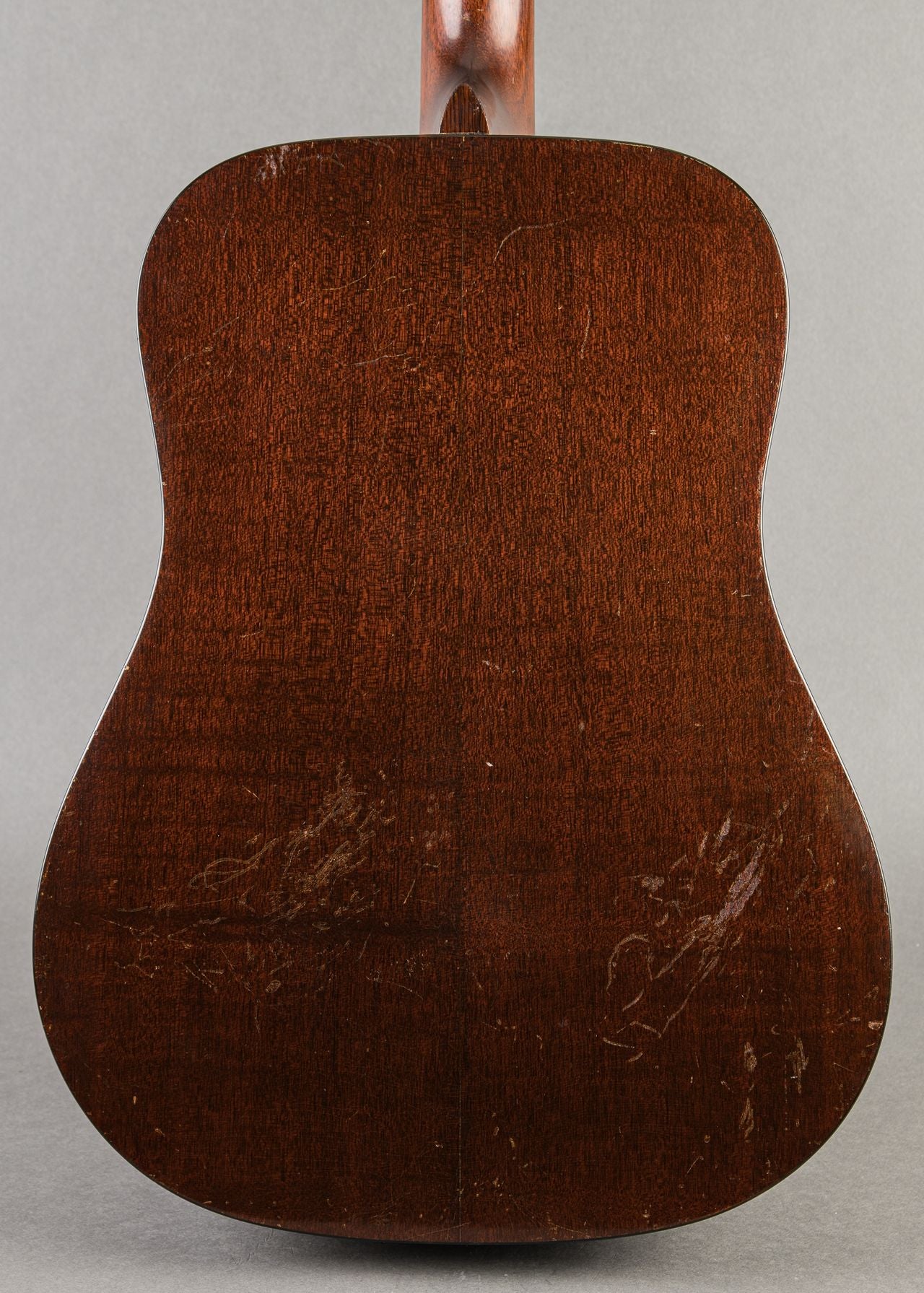 Martin D-18 1960, Natural