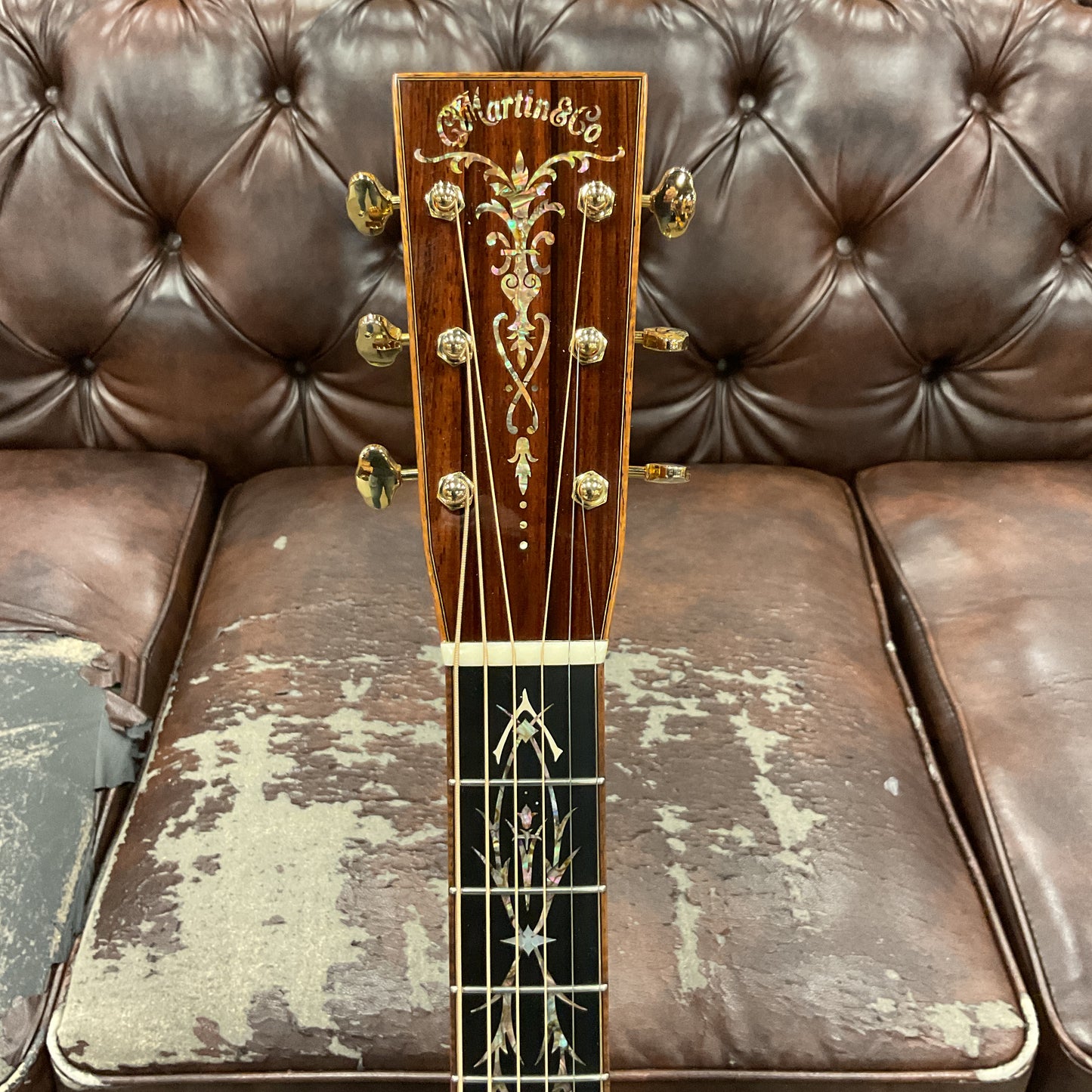 2015 Martin Custom Shop OM-45 Sunburst Guatemalan Rosewood Vine Inlays Shaded Top