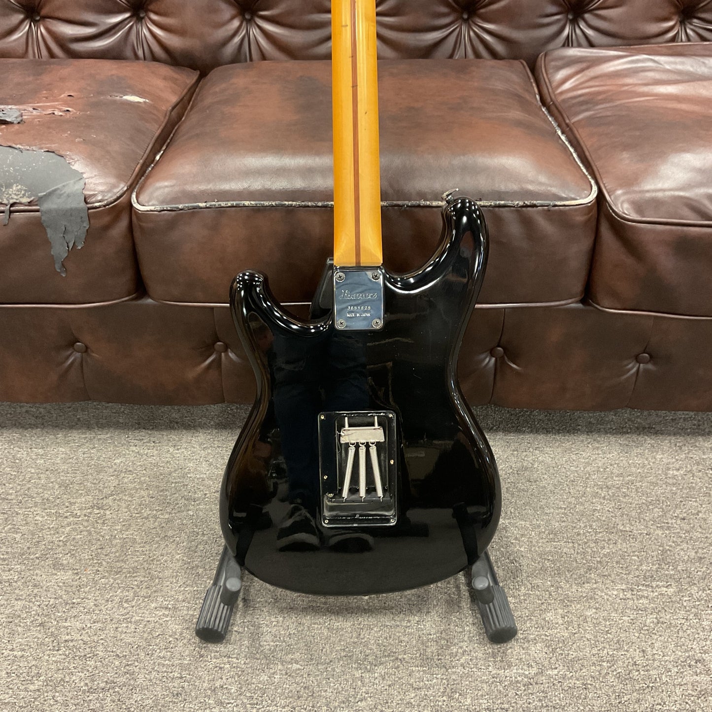 Used Ibanez Roadstar II Black