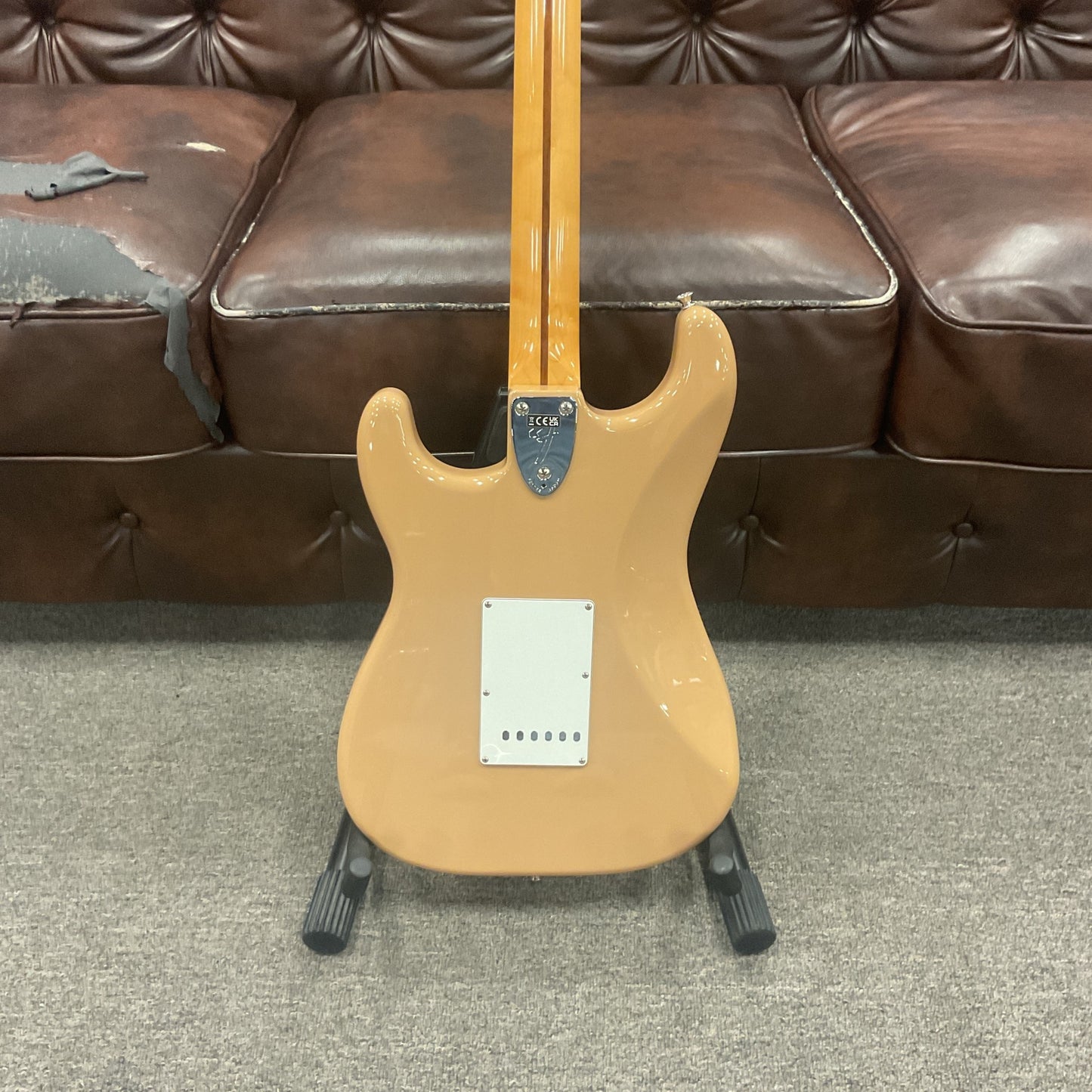 Used Fender Stratocaster Sahara Toupe Made In Japan