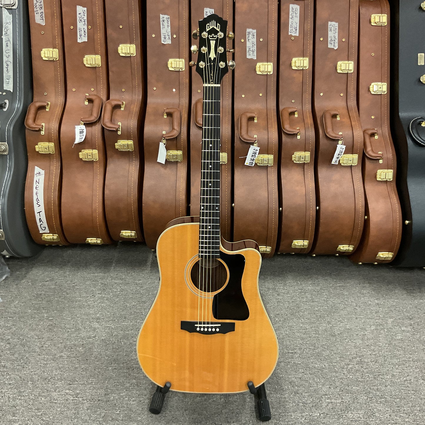 Used / Mid Late 1990's Guild DC-5NT Acoustic Electric Natural