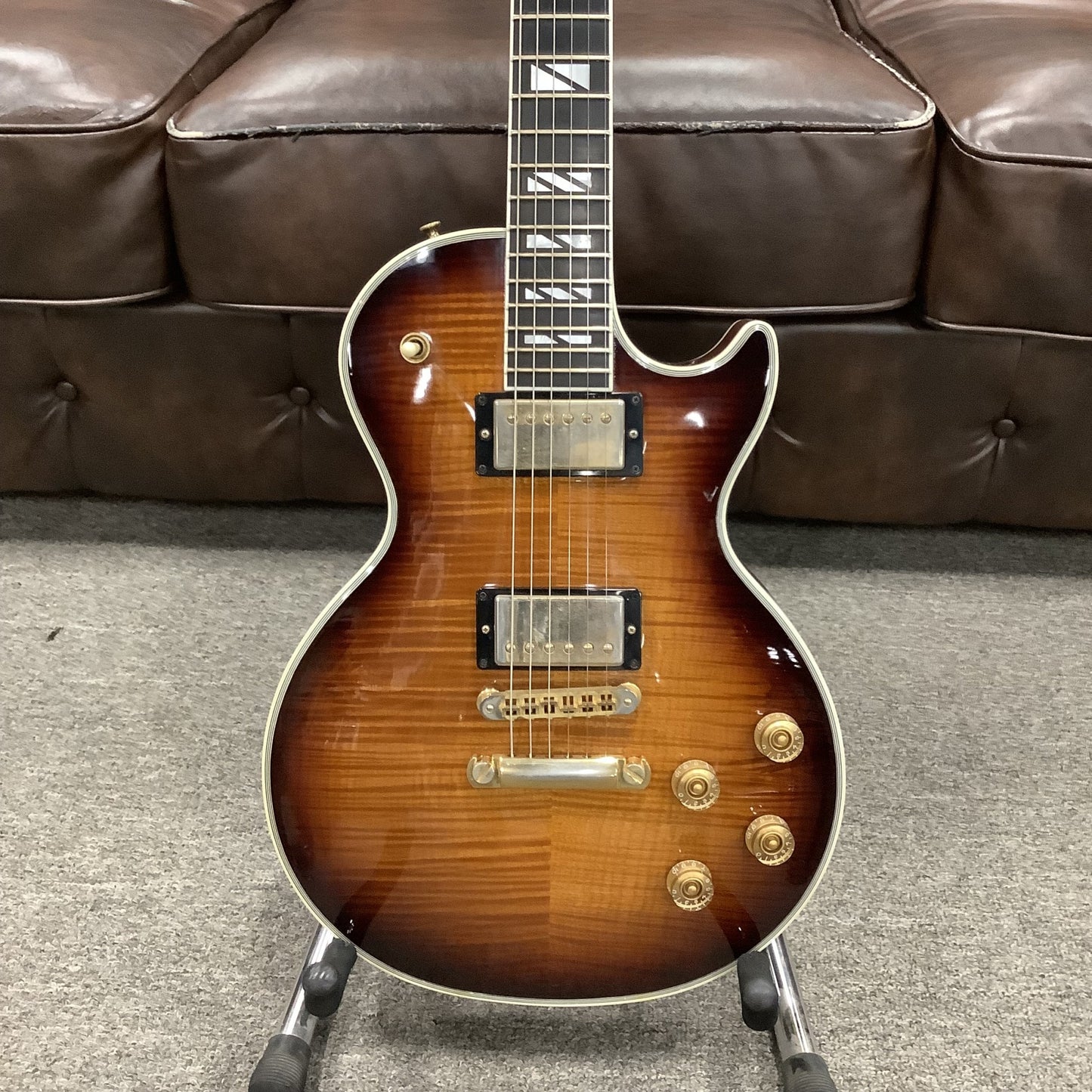 2011 Gibson Les Paul Supreme Sunburst