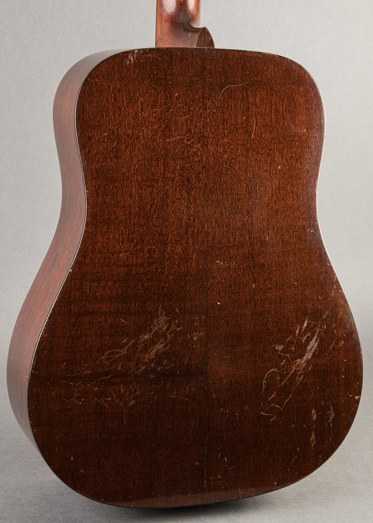 Martin D-18 1960, Natural