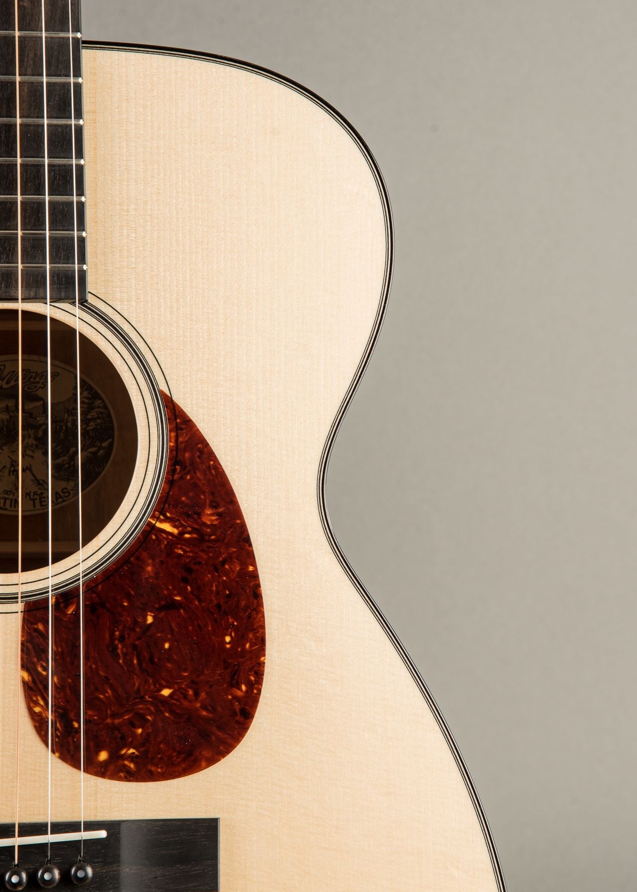 Collings 001 14-fret A, Pecan 2024, Natural