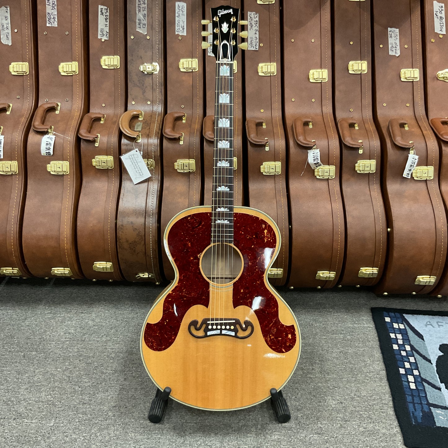 Gibson Dwight Yoakam J-180 Acoustic Natural