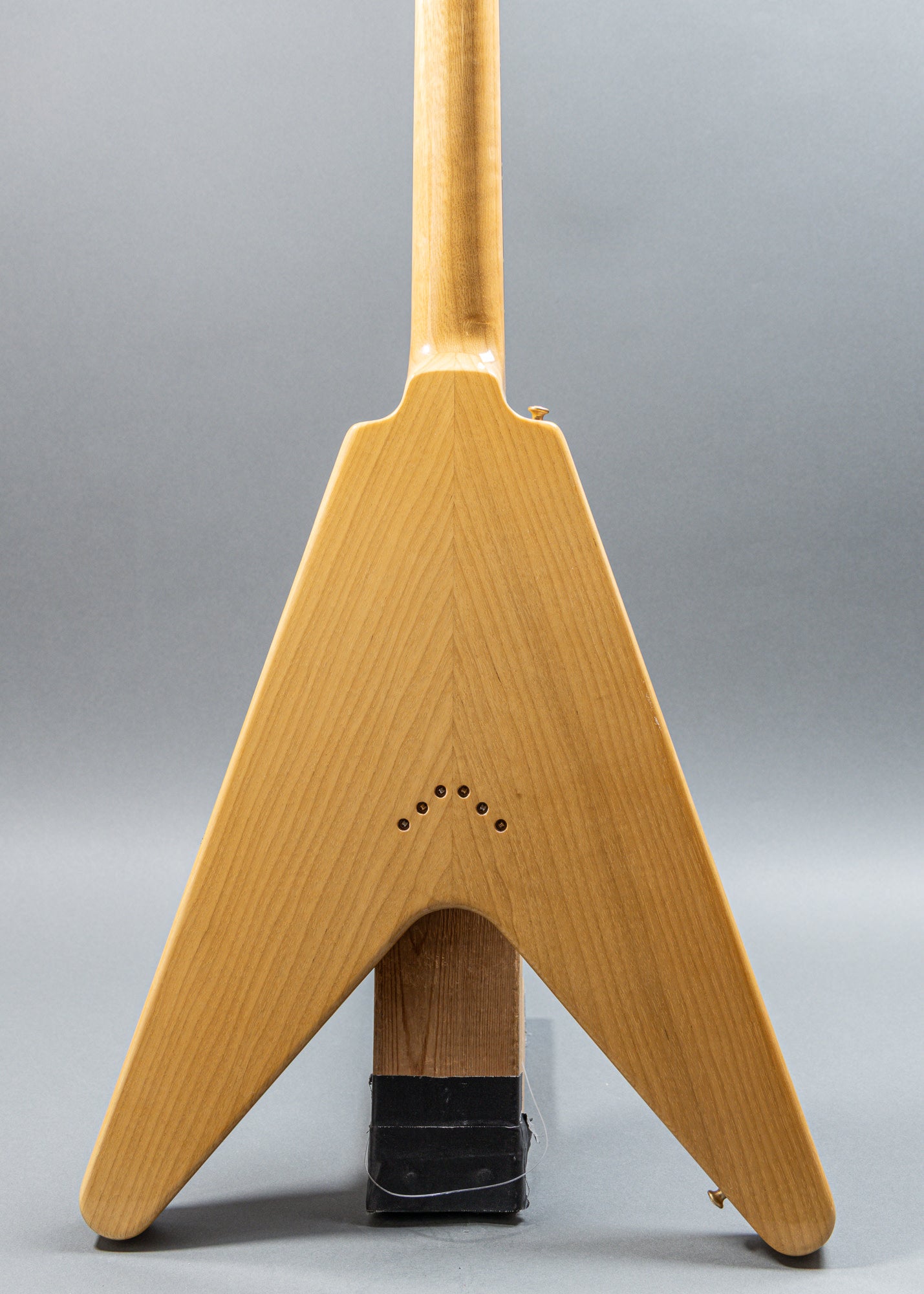 2023 Gibson 1958 Korina Flying V Reissue (White Pickguard) Natural