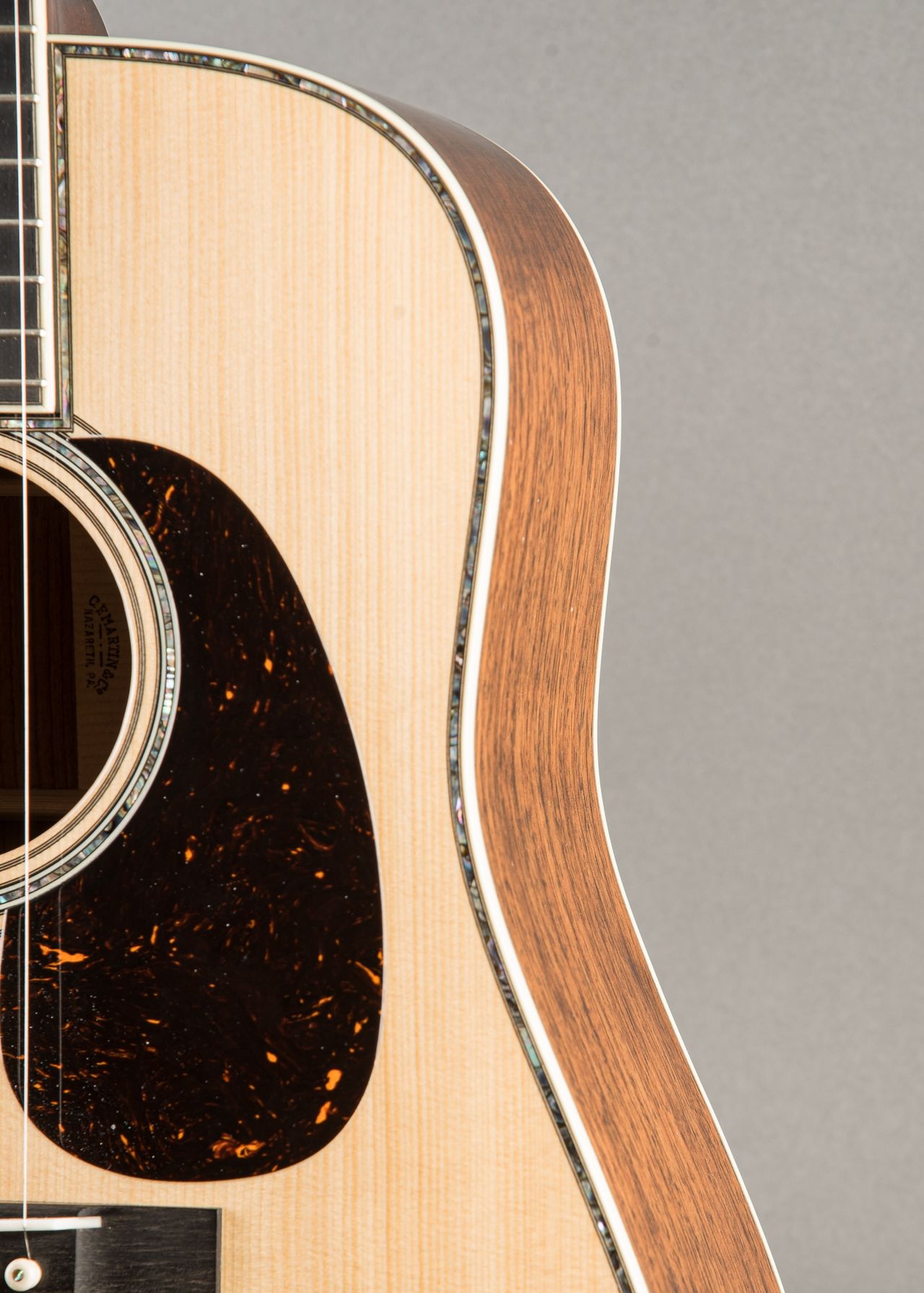 Martin D-42 Guatemalan Rosewood Authentic 2023, Natural