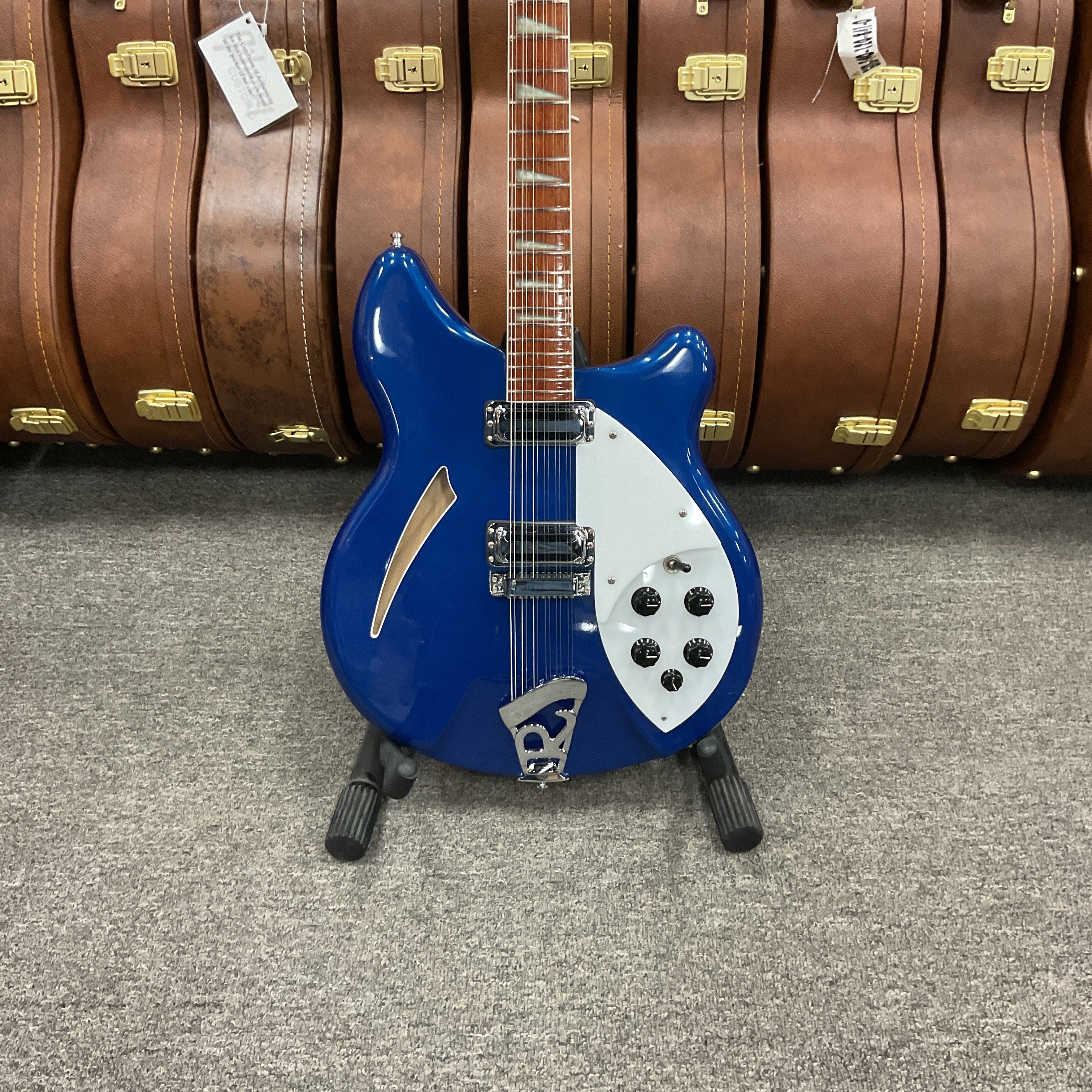Rickenbacker 360 ミッドナイトブルー Rickenbacker 360 Midnight Blue at Gear4music