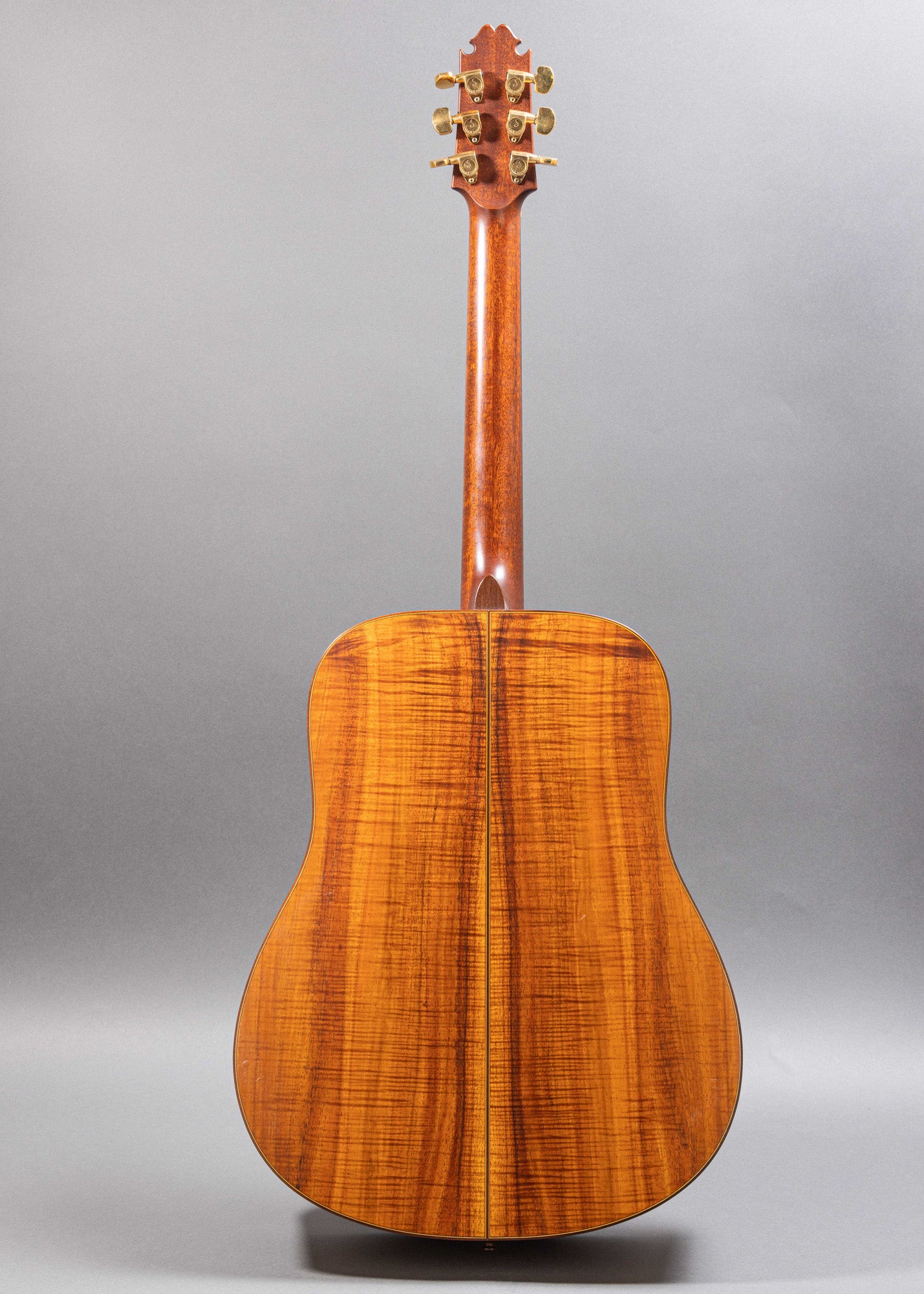 Kingsbury Acoustic Kamaka