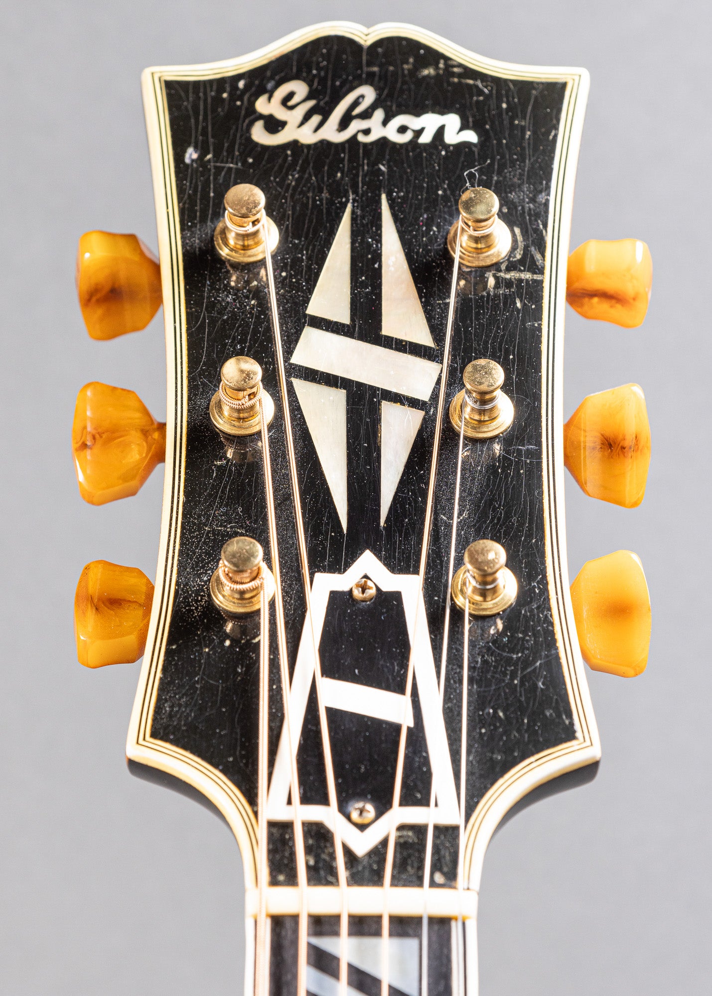 1942 Gibson Super 400 Premier Cutaway Sunburst