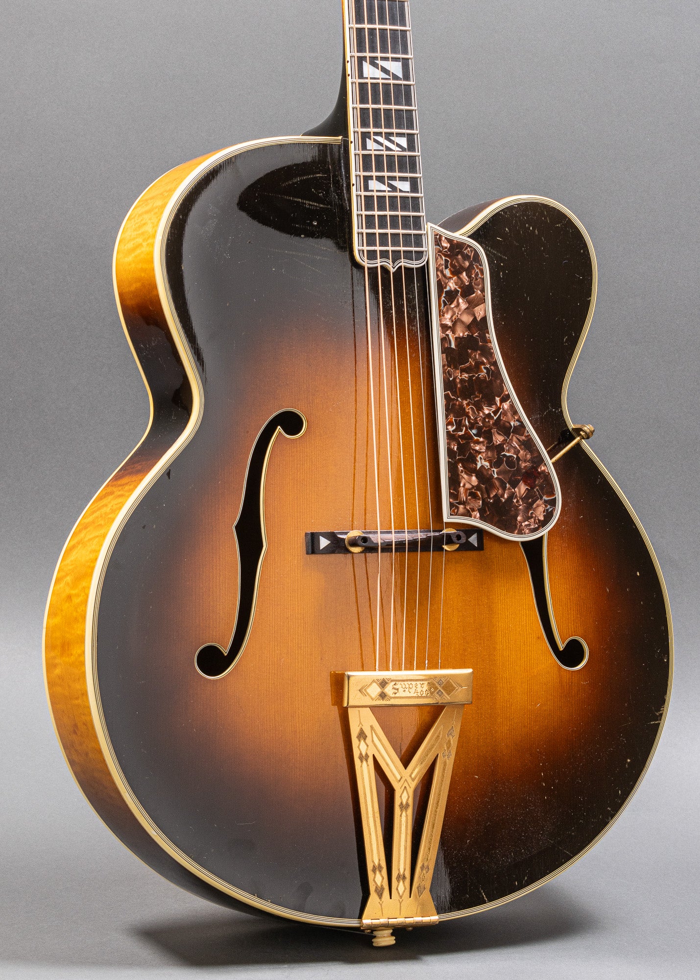 1942 Gibson Super 400 Premier Cutaway Sunburst
