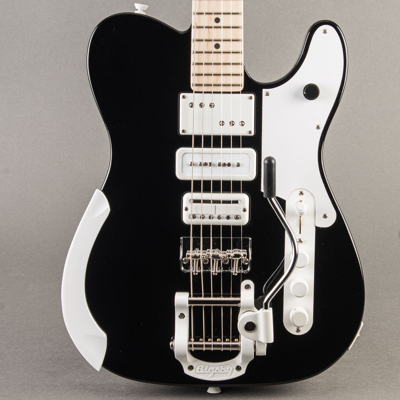 Fender Jack White Triplecaster 2025, Black and White Ebony