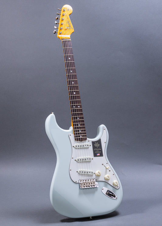 Fender American Vintage II '65 Reissue Stratocaster Sonic Blue