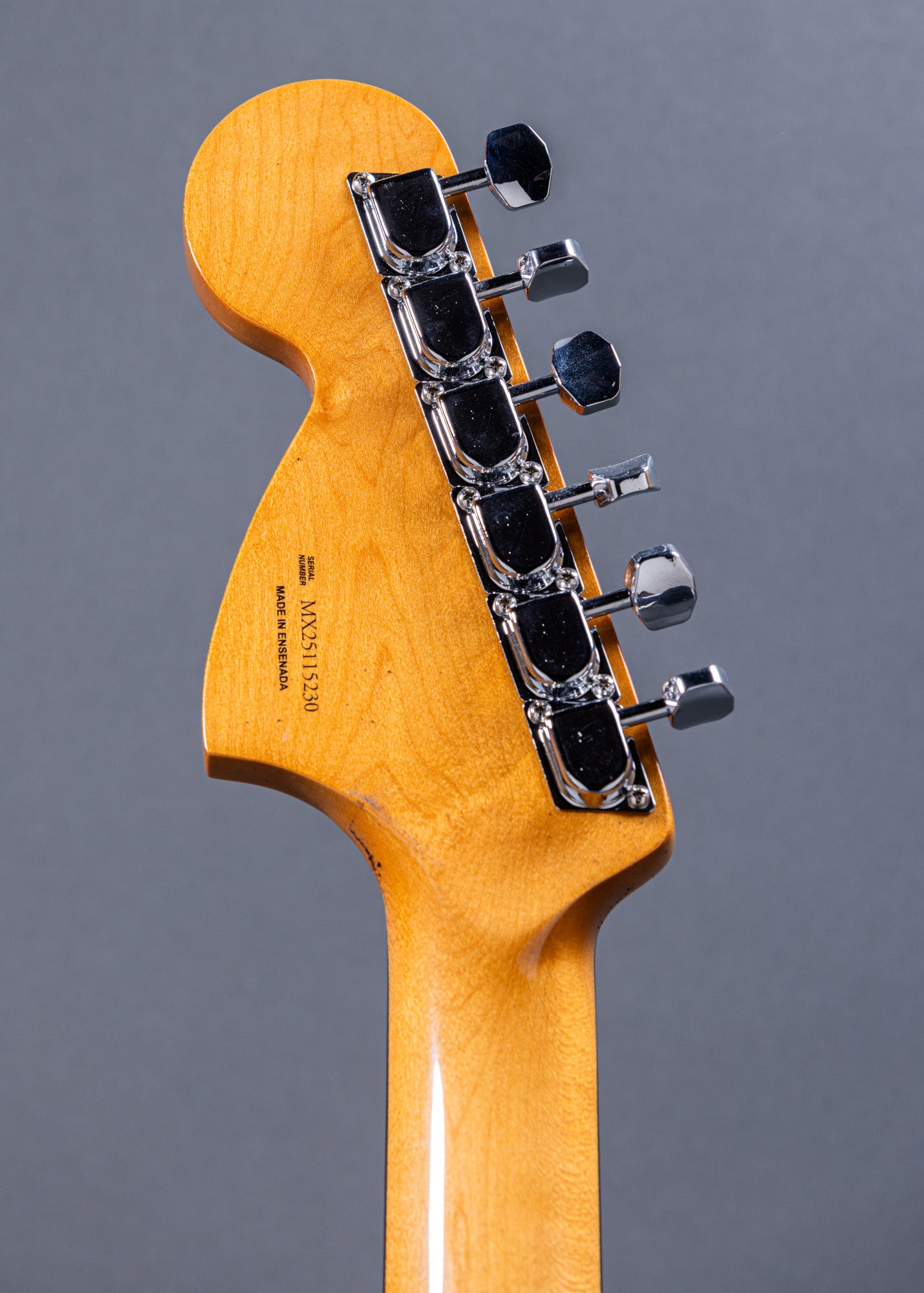 Fender Vintera 70s Jaguar Black blocks