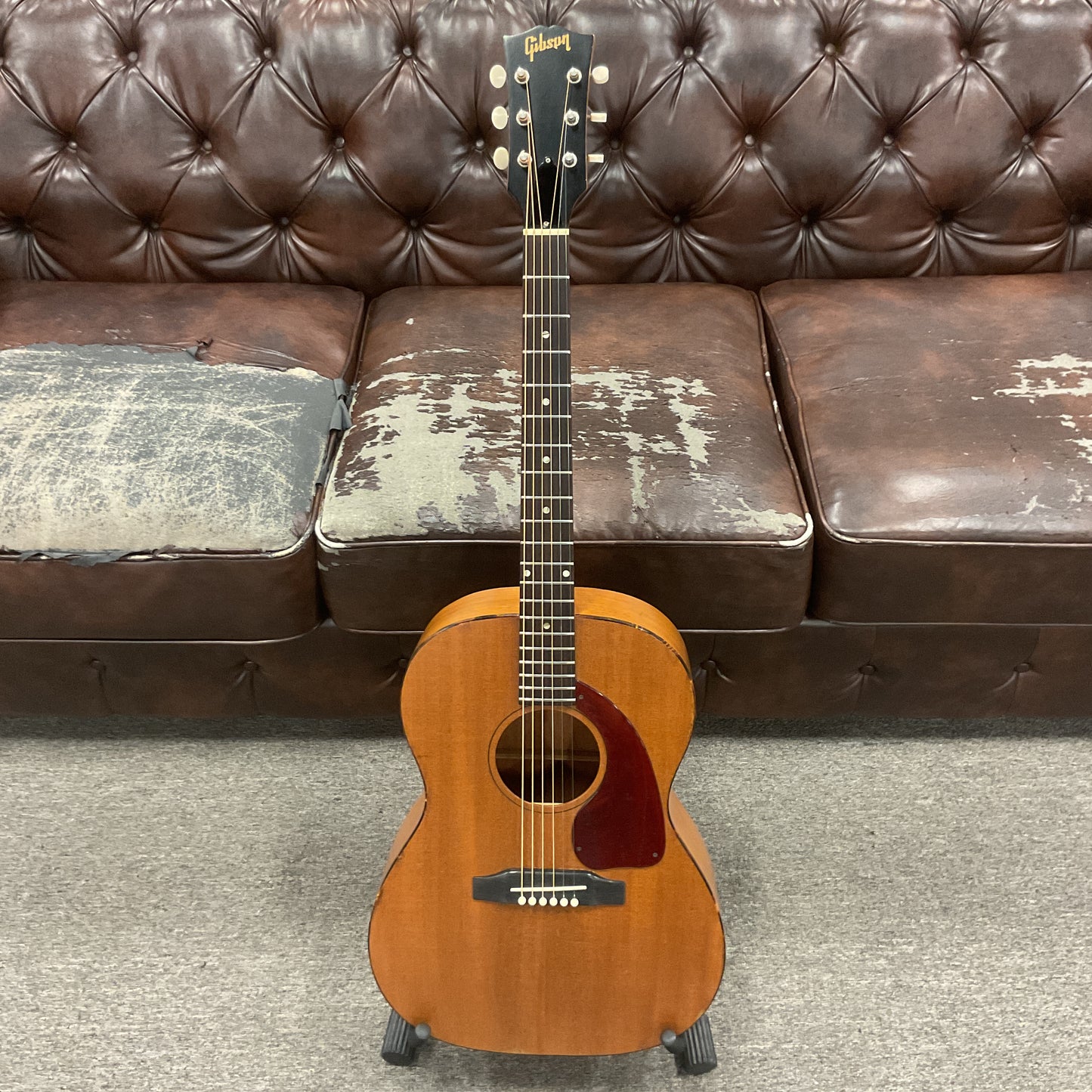 1968-69 Gibson LG-0 Natural Mahogany Acoustic