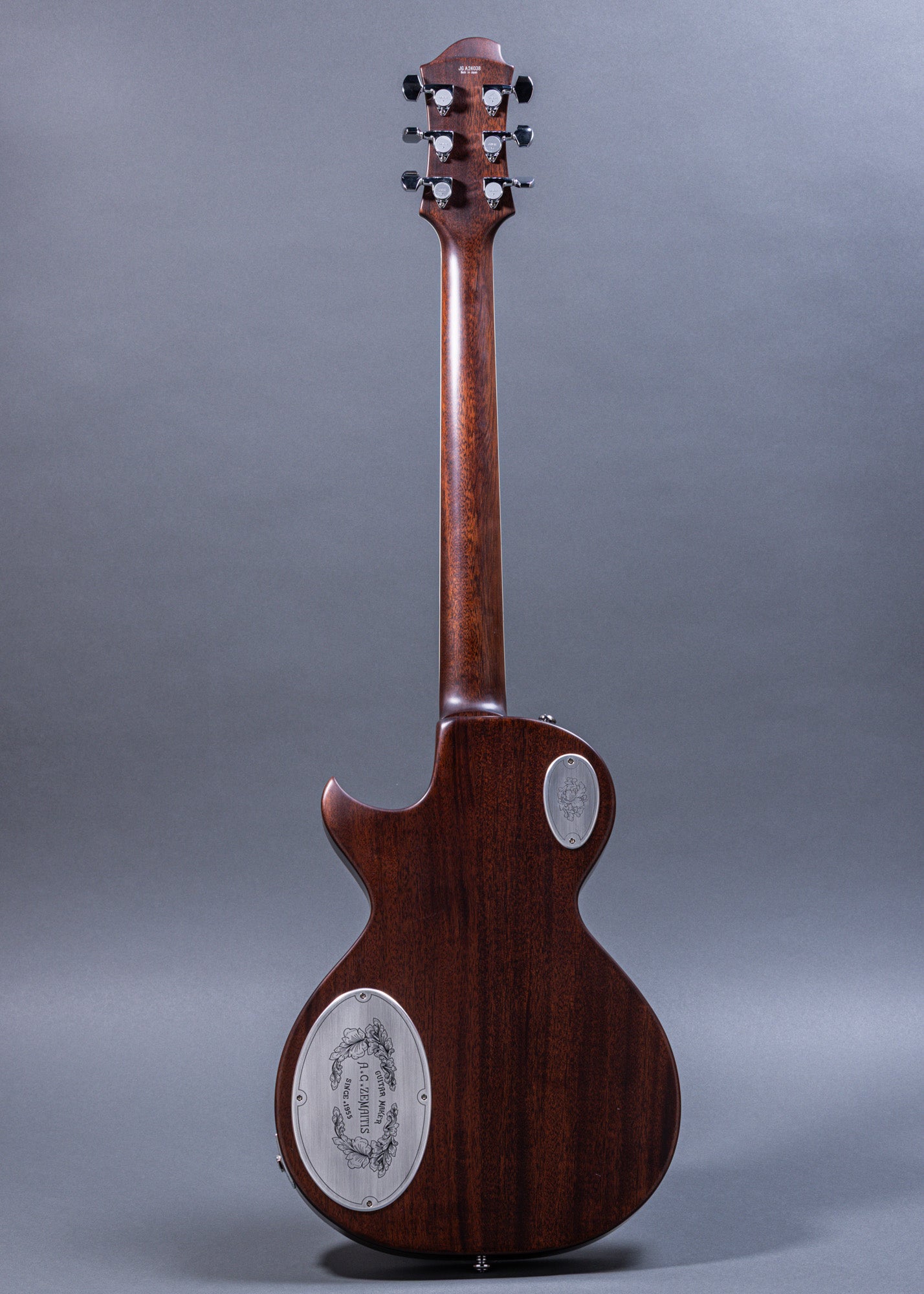 Zemaitis AC 24 Natural