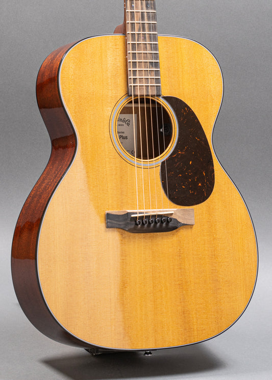 Martin 000 E  Retro Plus