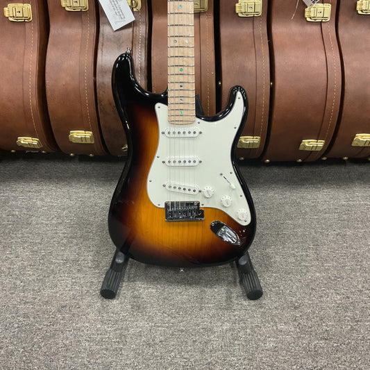 2019 Fender Custom Shop Deluxe Stratocaster Sunburst